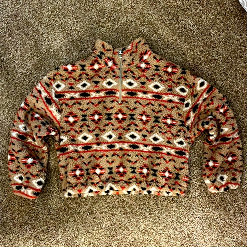Half zip sherpa pullover.